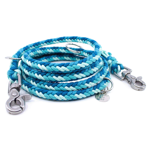 Hundeleine aus Paracord in Blautönen