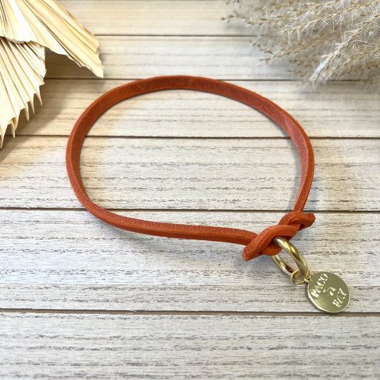 Markenband aus Leder "DEBBIE" (KU 41cm)