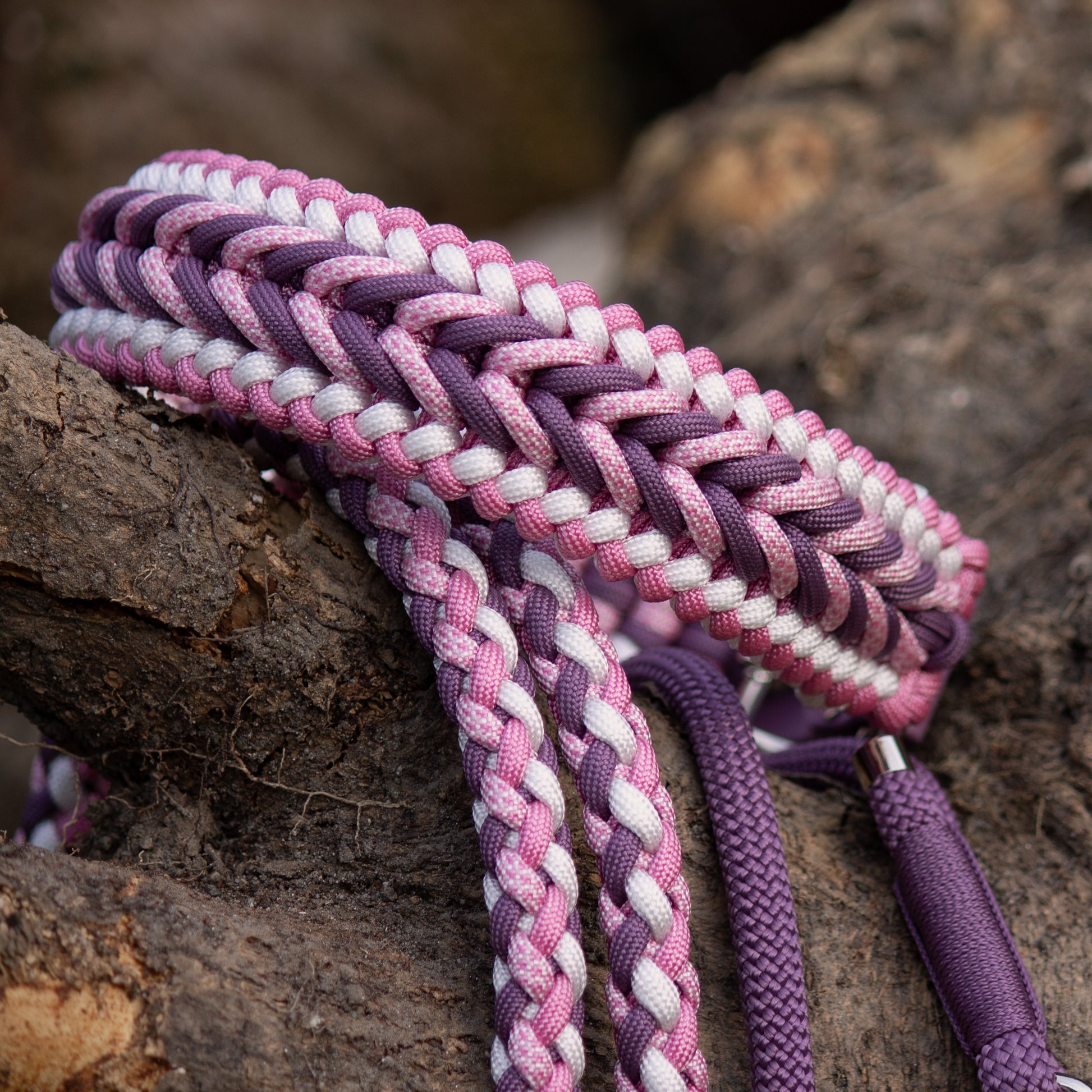 Paracord Halsband und Leine in Mauve und lavender Pink