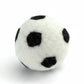 BUDDY. Hundespielzeug aus Schafwolle "Fussball"