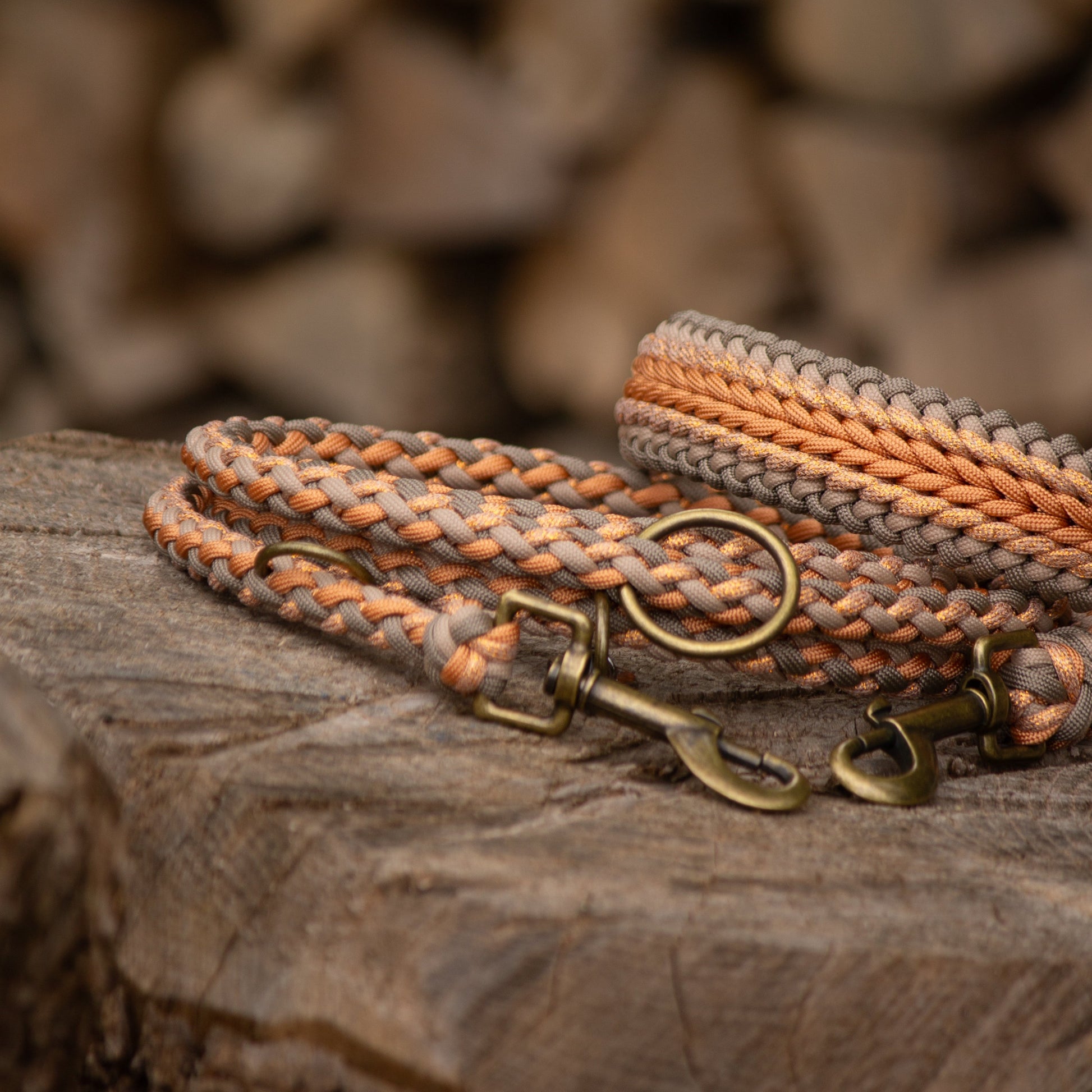 Paracord Halsband TIMELESS in tan und peach glitzer